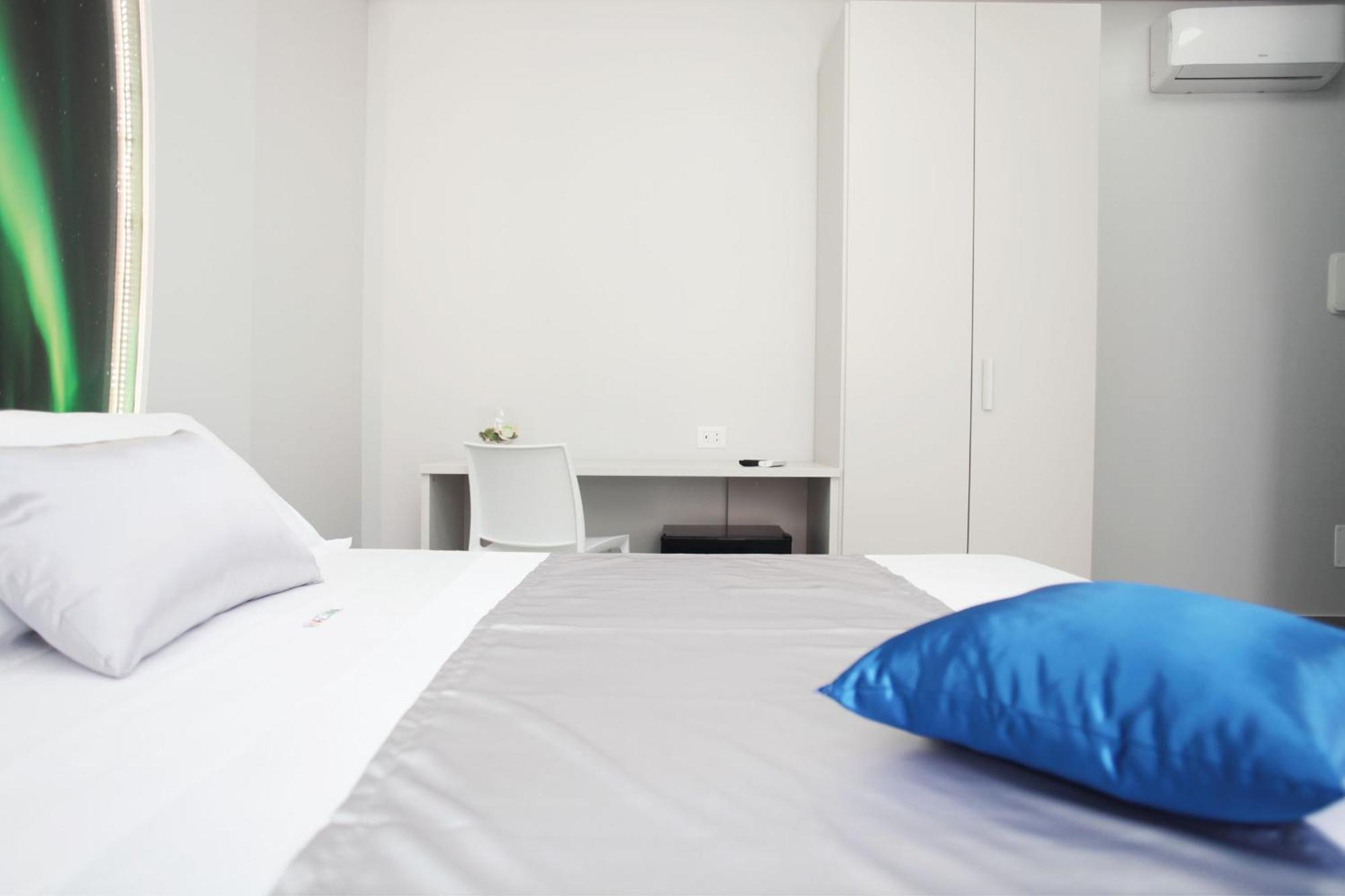 Rivazzurra Design Rooms San Vito Lo Capo Oda fotoğraf